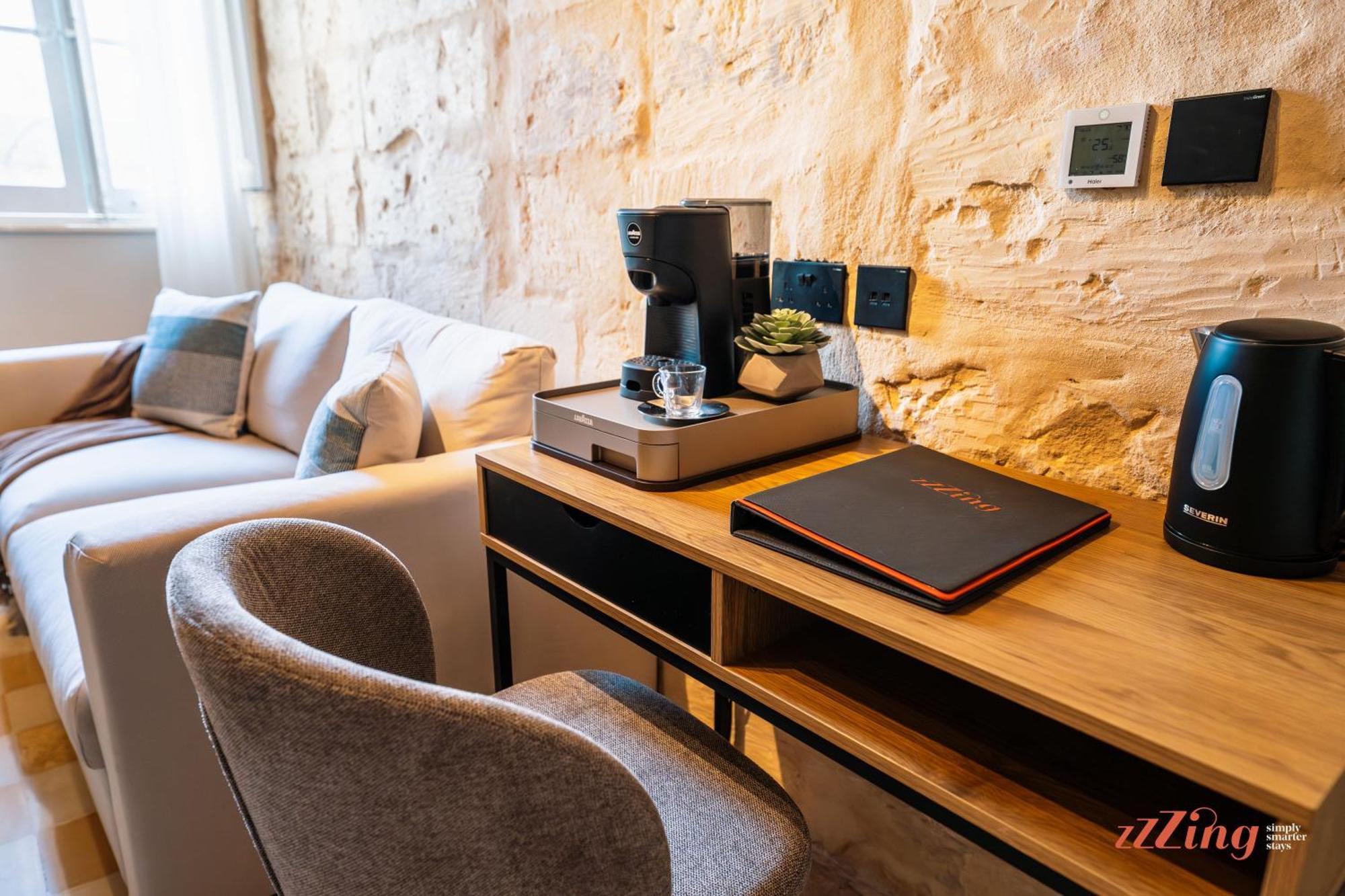 The Florian Boutique Guesthouse By Zzzing Cospicua Екстер'єр фото